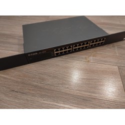 Свитч 100M D-Link DES-1024D DES-1024D 24*100Мбит неуправляемый бу