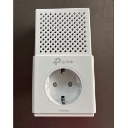 Адаптер PLC 1G Powerline Tp-link TL-PA7020P 2*1Гбит AV1000 1шт бу Адаптер PLC 1G Powerline Tp-link TL-PA7020P 2*1Гбит AV1000 1шт бу